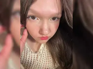 Bongacams Sex Cam of Cute-Lolly