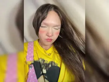Bongacams Best Webcam of Cute-Lolly