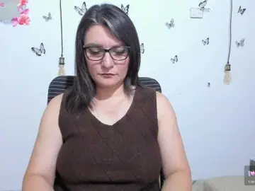 Bongacams Live Sex of Amie-Adams82