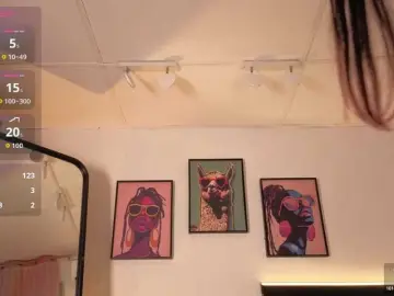 Bongacams Live Porn of MaiaMancini