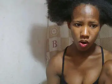 Bongacams Watch Live Sex Cams of Sexy-Sarah