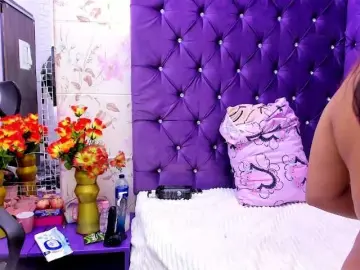 Bongacams Sex Cam of CAROLINASUAREZ