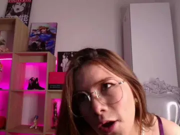 Bongacams Private Sex Chat of MIA-MORALEZ
