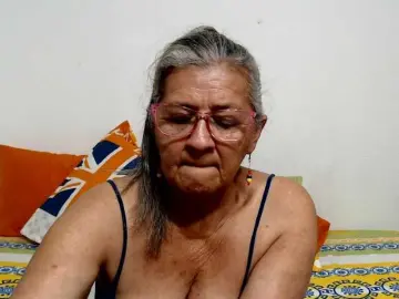 Bongacams Best live sex cam show of candy-mature