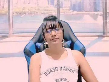 Bongacams Adult Webcam of ErroticStarr
