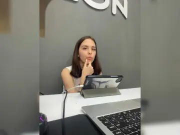 Bongacams Adult Webcam of Nipple000