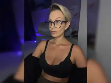 Bongacams Adult Webcam of AlikBlack