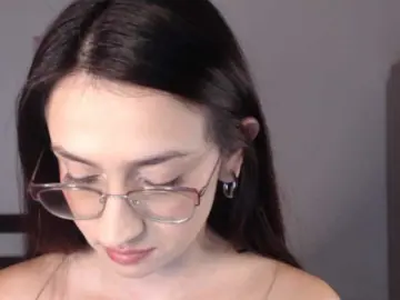 Bongacams Watch Live Sex Cams of AndraCyrus