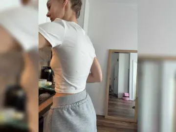 Bongacams Live Sex Cam of -JesusWife-