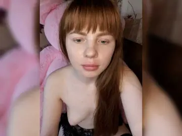 Bongacams Free Porn Cam of Loloshka222