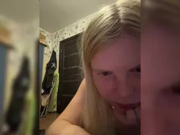Bongacams Live Sex Cam of NIKADELE
