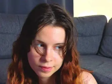 Bongacams Adult Webcam of GirlNextDoorTV