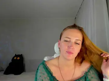 Bongacams Live Sex of she-wolf