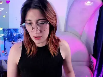 Bongacams Free Porn Cam of Red-moonn