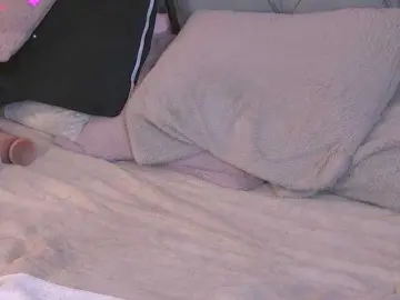 Bongacams Watch Live Sex Cams of LolaButtie
