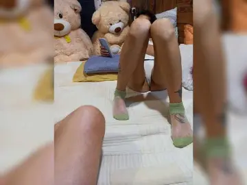 Bongacams Private Sex Chat of Cottoncandy1-1