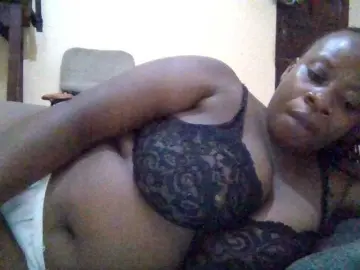 Bongacams Watch Live Sex Cams of Swityass24