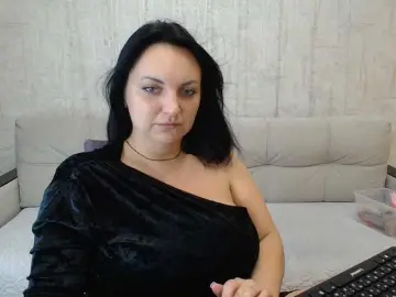 Bongacams Adult Video Chat of AngelinaCute