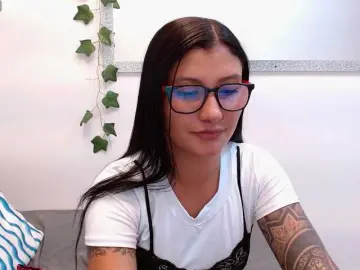 Bongacams Free Live Porn of louisk2