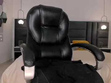 Bongacams Private Sex Chat of MiaLaurence
