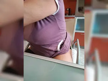 Bongacams Free Porn Cam of MiraRobens1