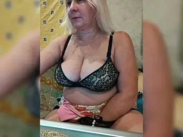 Bongacams Live Porn of MiraRobens1