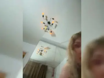 Bongacams Watch Live Sex Cams of SoniaRaspberry