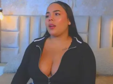 Bongacams Live Porn of emilyqueen3xx