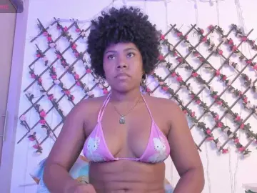 Bongacams Nude Webcam of naughtyebonyy