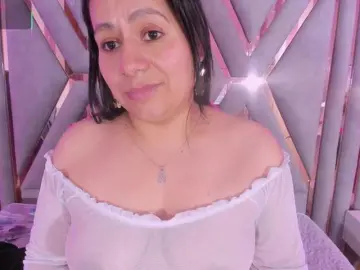 Bongacams Adult Webcams of adri-rivera