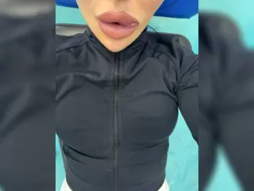 Bongacams Free Porn Cam of aniram2221