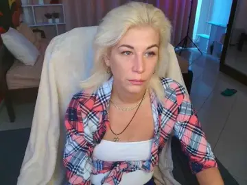 Bongacams Live Sex Cam of Emilia-Wils