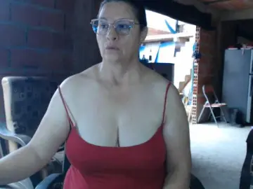 Bongacams Free Porn Cam of rouseehotglad