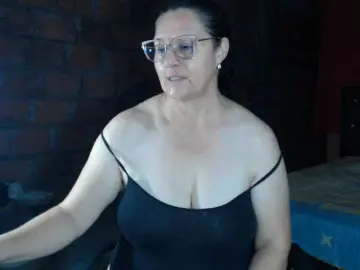 Bongacams Free Live Porn of rouseehotglad