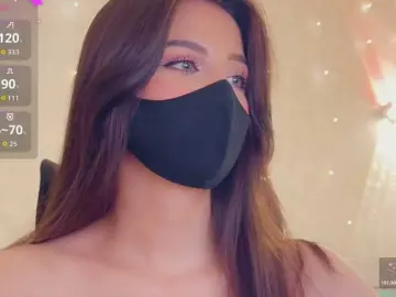 Bongacams Nude Webcam of KissMec