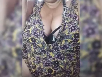 Bongacams Sex Cam of Xo4y2sexa