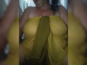 Bongacams Adult Webcam of Xo4y2sexa
