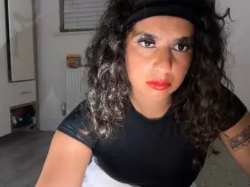 Bongacams Free Porn Cam of fayfay21