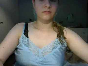 Bongacams Best Webcam of RosieJune