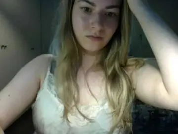 Bongacams Free Live Porn of RosieJune