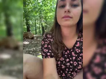 Bongacams Watch Live Sex Cams of Cherrybabyyy