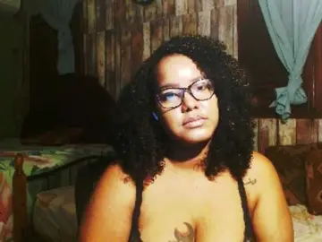 Bongacams Watch Live Sex Cams of sarahlove16