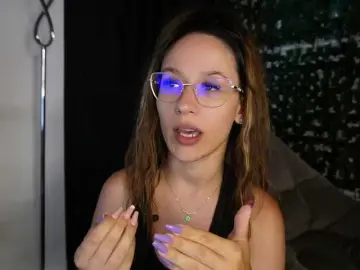 Bongacams Live Sex Cam of NicoleIris