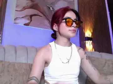 Bongacams Free Porn Cam of ZWYCKYY