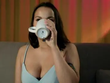 Bongacams Watch Live Sex Cams of Alicelame