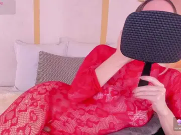 Bongacams Watch Live Sex Cams of laurencarter1