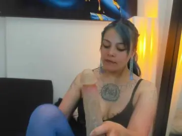 Bongacams Sex Cam of Adelaindiamond