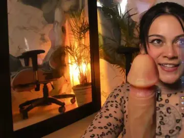 Bongacams Private Sex Chat of Adelaindiamond