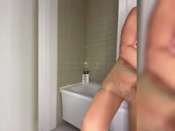 Bongacams Free Porn Cam of Alenkahot