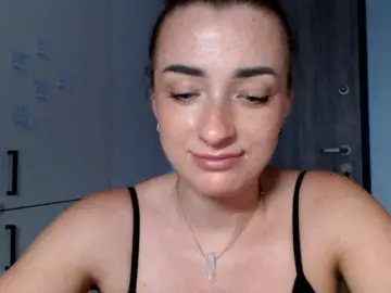 Bongacams Nude Webcam of LorennePlay